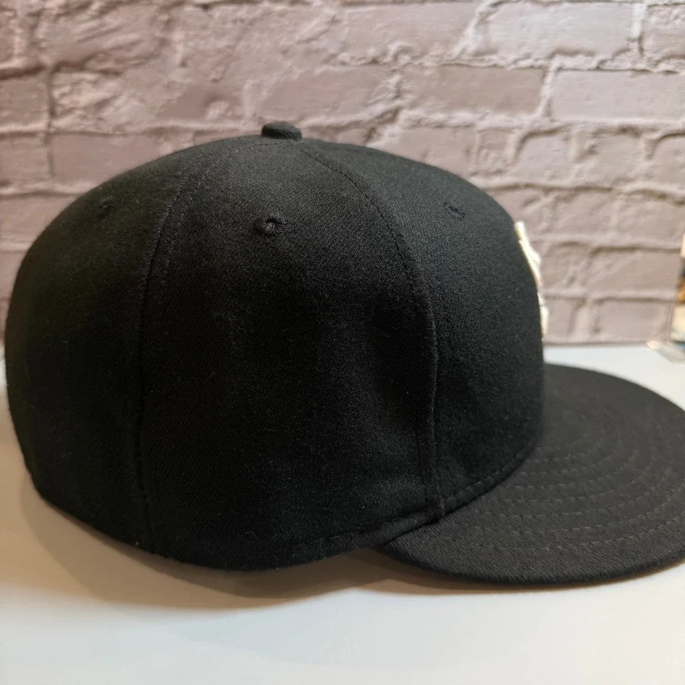 New Era Chicago White Sox Hat Mens 7 3/4 Black 59FIFTY Fitted MLB Cap